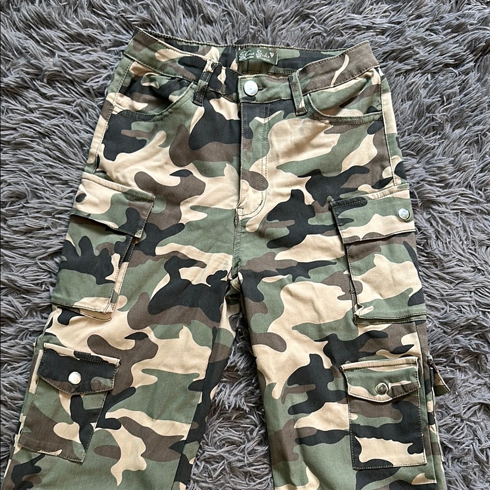 Green and Brown Camouflage Trousers with Cargo Style